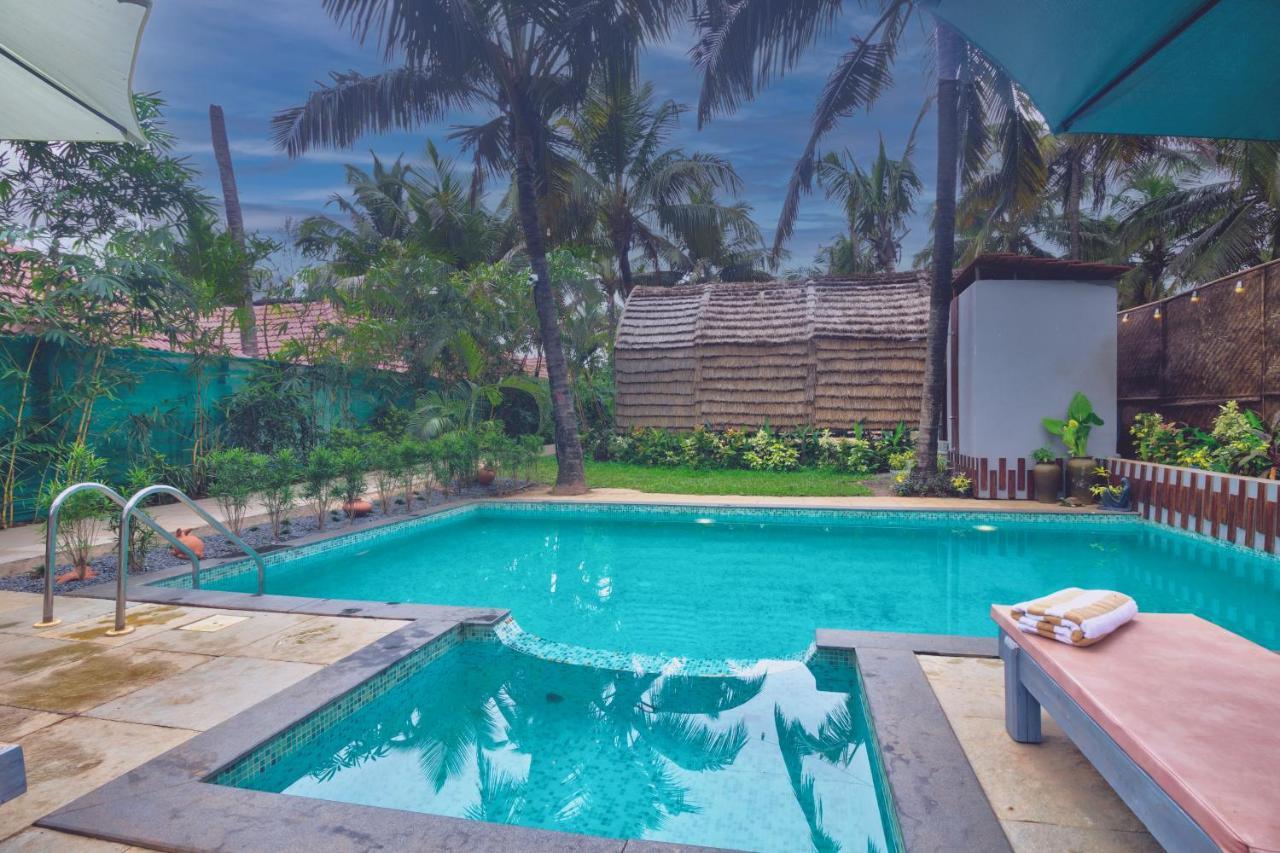 Hotel Pause By The Sea Morjim Exterior foto